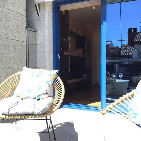 Hyp - Atico Forneira Apartmán *